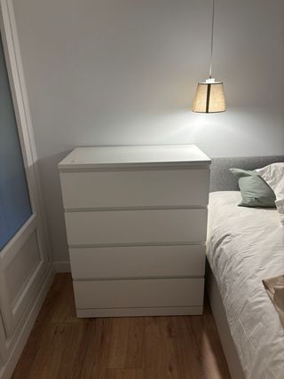 Cómoda 4 cajones blanca MALM Ikea