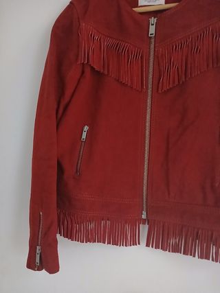 Cazadora roja ante flecos  Mango