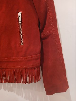 Cazadora roja ante flecos  Mango