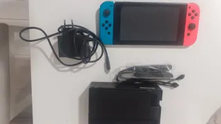 Nintendo Switch Azul y Rojo
