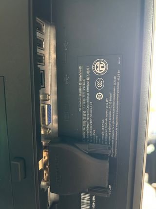 Pantalla Dell Girable