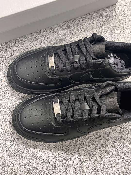 Nike Air f݉ó݉rce 1 Low 07 negro talla 38.5