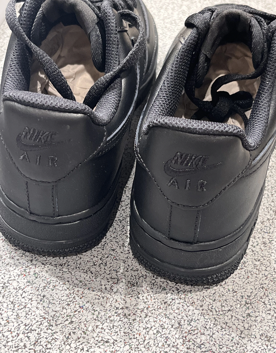 Nike Air f݉ó݉rce 1 Low 07 negro talla 38.5