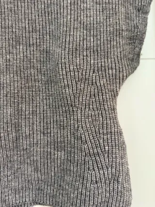 Chaleco punto gris manga corta cuello alto