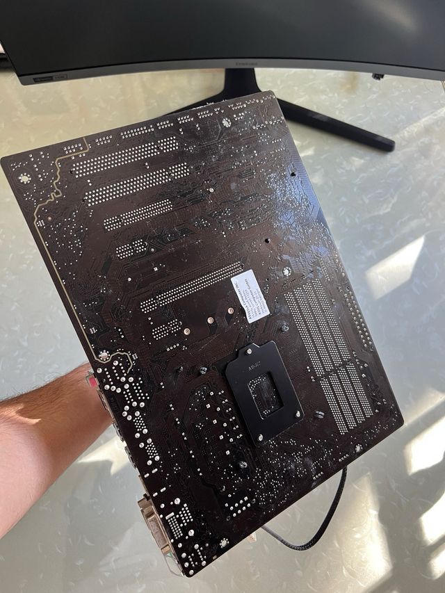 Pack i7-4790 + ASUS H97-PLUS + 16GB RAM + Cooler