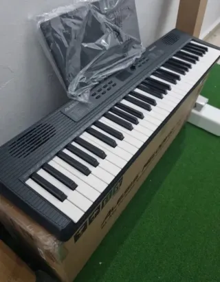 Teclado Alesis Melody 61 Teclas