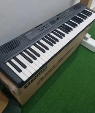 Teclado Alesis Melody 61 Teclas