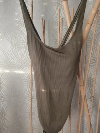 Bañador mujer verde oliva talla L