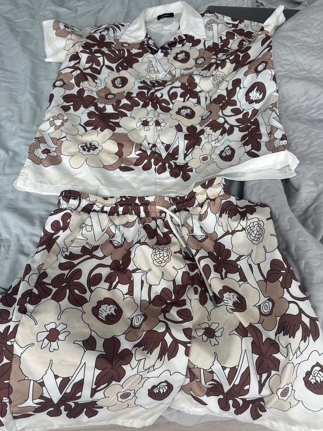 Conjunto Amiri Verano Flores M