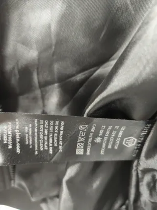 Chamarra Philipp Plein Talla XL pero es unaM