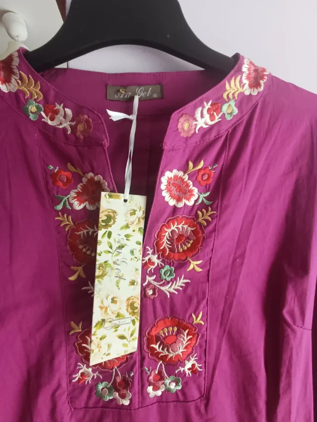 Vestido mujer sin estrenar bordado