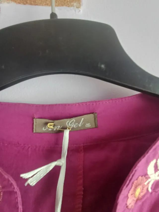 Vestido mujer sin estrenar bordado