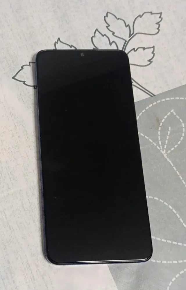 TCL 505 Blu Nuovo 64 gb di rom