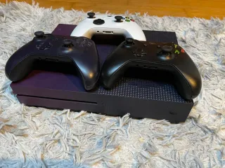 Xbox One S 1TB limited edition nera