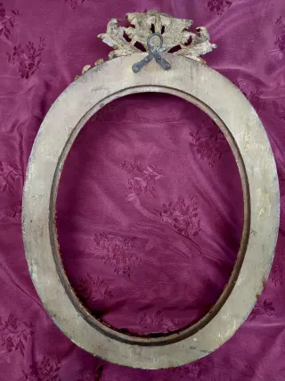 Antica cornice dorata intagliata a mecca '700