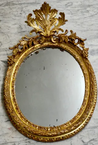 Antica cornice dorata intagliata a mecca '700