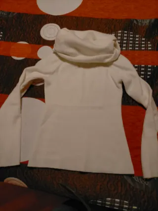 Jersey cuello alto blanco