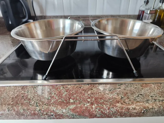 Comedero doble para mascotas