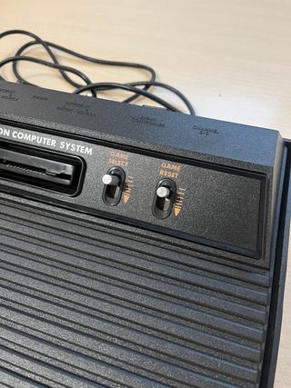 Consola compatible Atari 2600 Negra