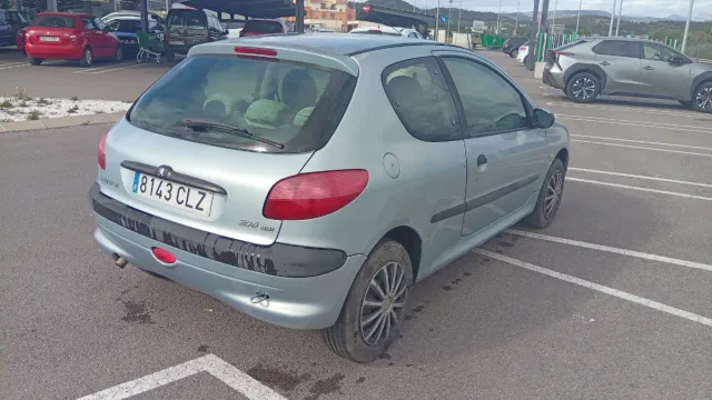 Peugeot 206 2004
