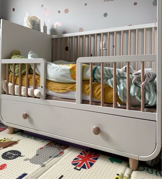 Cuna IKEA MYLLRA Blanca 120x60