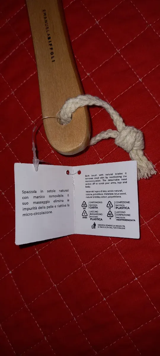 Spazzola corpo setole naturali manico lungo