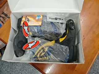 Botas Alpinestars Supertech GP Series