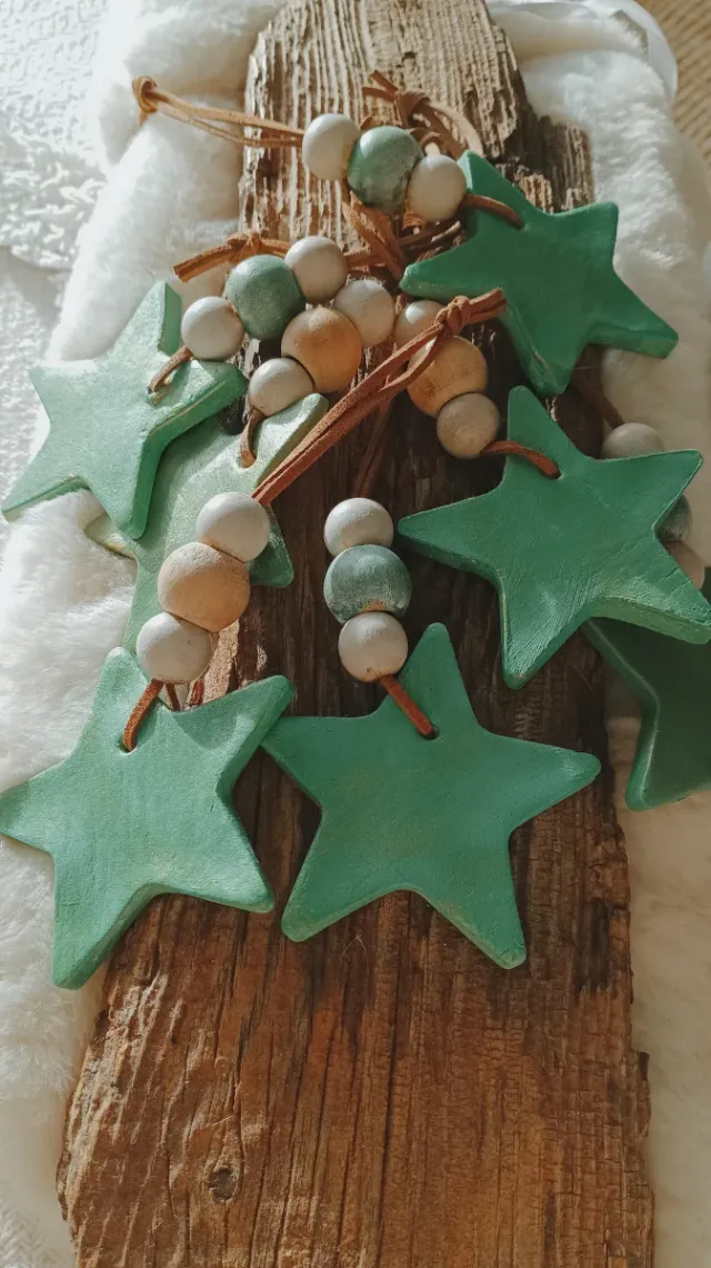 Pack de 8 Adornos Árbol Navidad Estrellas.