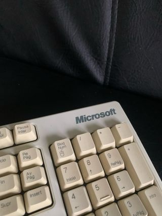 Teclado Ergonómico Microsoft Natural Keyboard