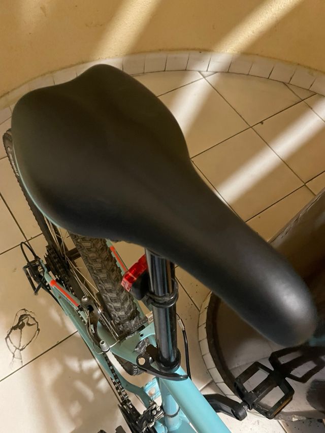 Bicicleta Rockrider ST 500 Decathlon talla 24 pulg