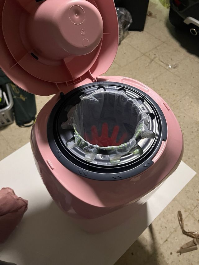 Papelera de pañales rosa
