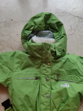 Mono de nieve verde Talla 4 años
