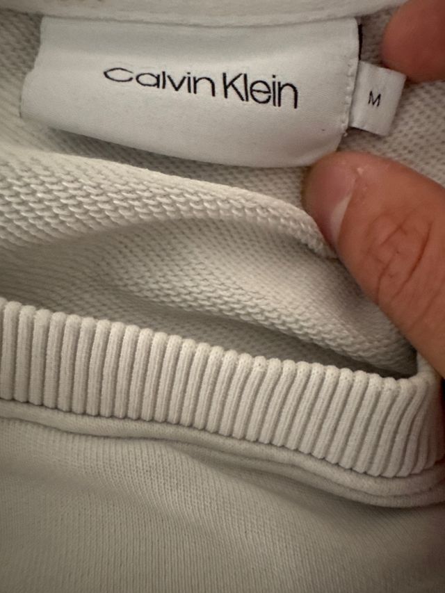 Jersey Calvin Klein Blanco