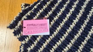 Bufanda azul marino talla única NUEVA