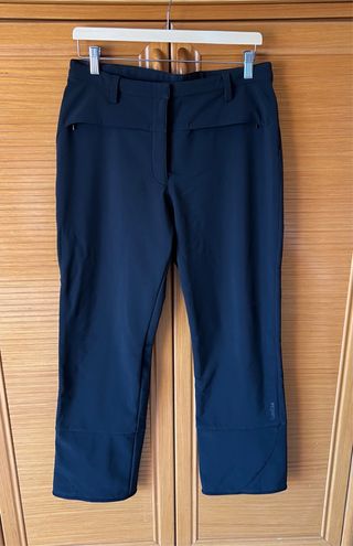 Pantalón montaña Quechua negro mujer. Talla 44