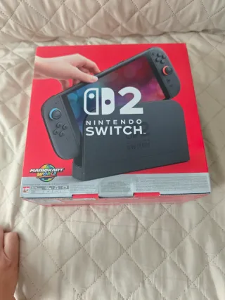 Nintendo Switch + Mario Kart 8 Deluxe