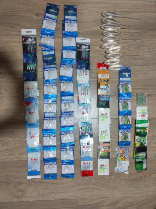 Artículos de pesca, jigging, anzuelos, señuelos.