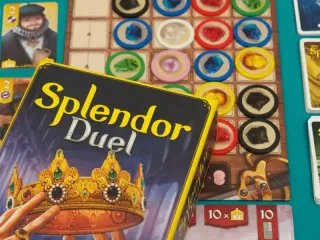 Splendor Duel Juego de Mesa Enfundado
