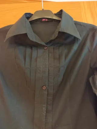 Blusa negra elegante