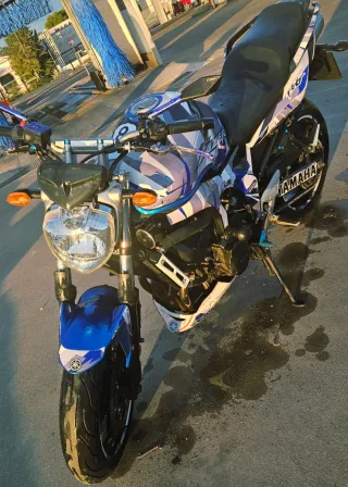 Yamaha FZ6 Fazer 600