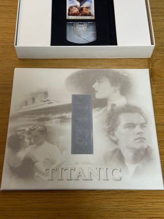 VHS Titanic Edición Limitada + fotografías