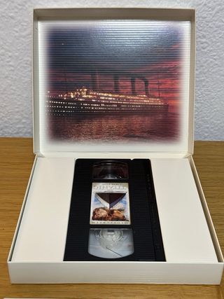 VHS Titanic Edición Limitada + fotografías