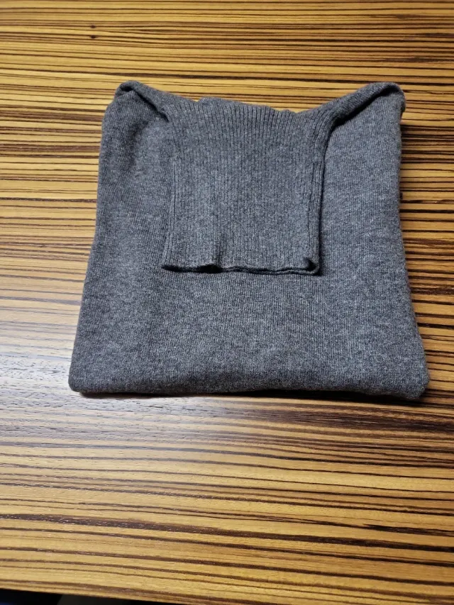 Dolcevita in cashmere grigio