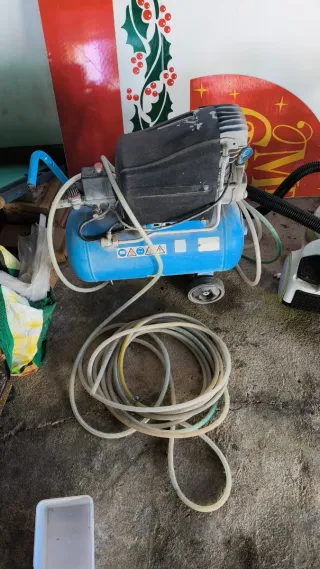 Compresor de aire azul