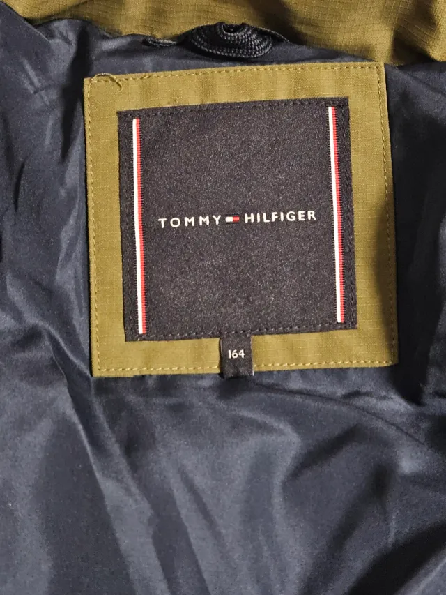 Abrigo Tommy Hilfiger niño verde oliva