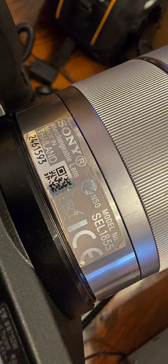 Cámara digital Sony Alpha 6400 con objetivo 18-55.