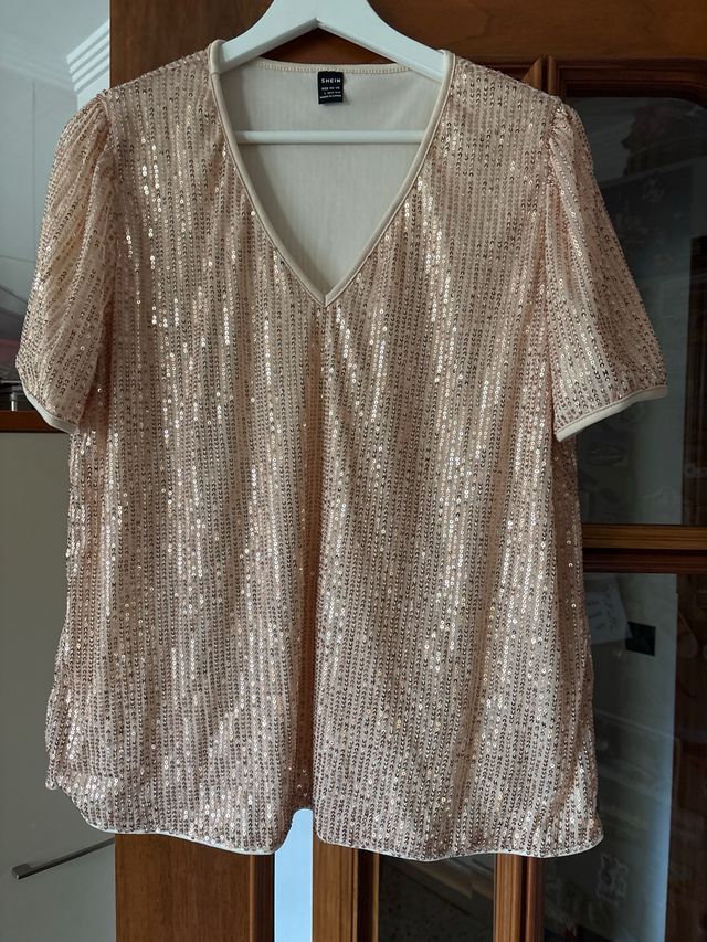 Camiseta lentejuelas doradas SHEIN sin estrenar