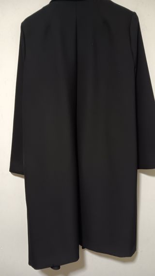 Abrigo H&M Negro Talla 44