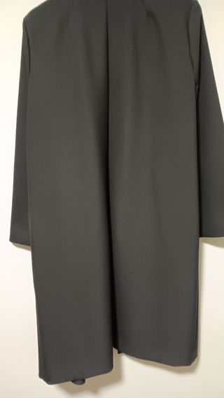 Abrigo H&M Negro Talla 44