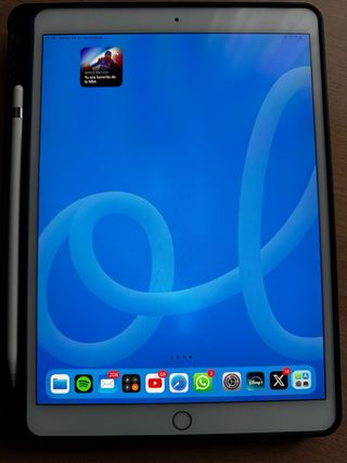 iPad Pro 2017 10,5 + Funda + Apple Pencil